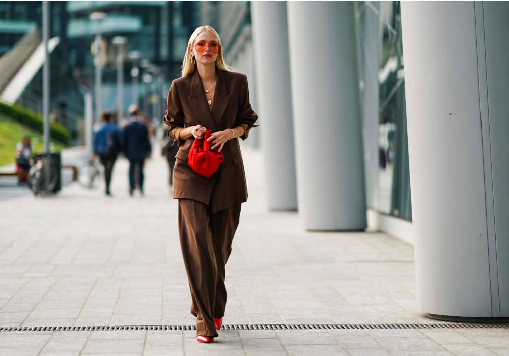 Thumbnail for Advantages Of Buying Corduroy Trousers