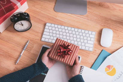 Thumbnail for How To Choose The Perfect Corporate Gifts